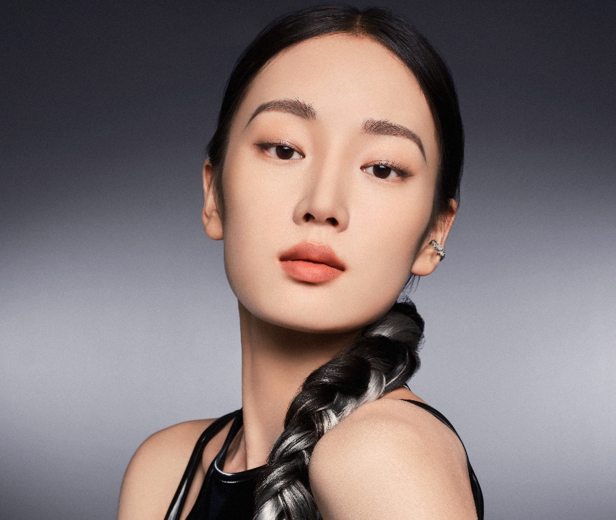 900x760-卡姿兰黑磁13709.jpg