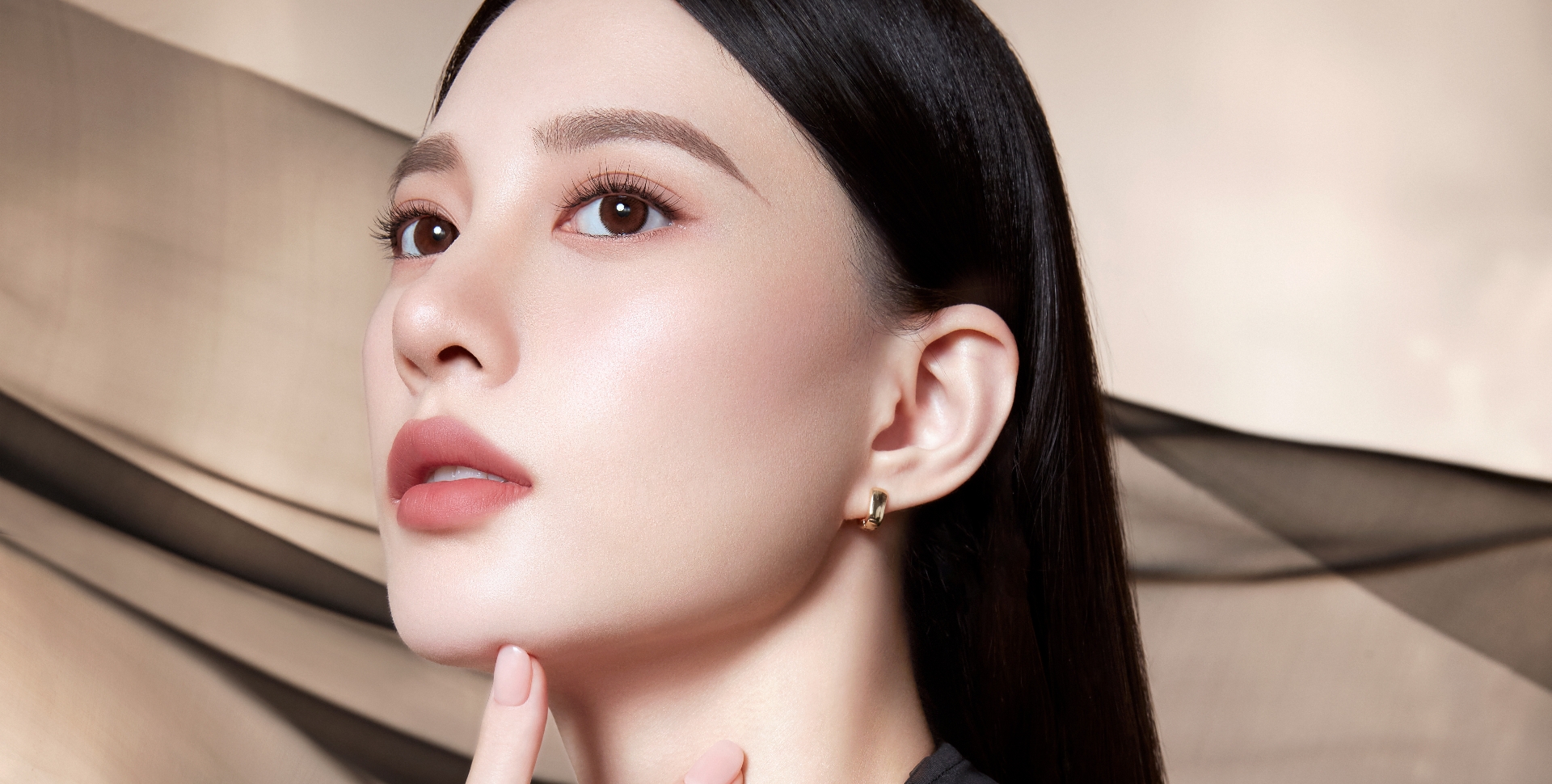 1900x750-HU0142.jpg